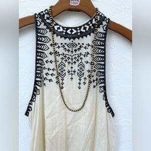 NWT Anthropologie Embroidered Ivory Halter Tank Too Blouse - Very Chic Size LG